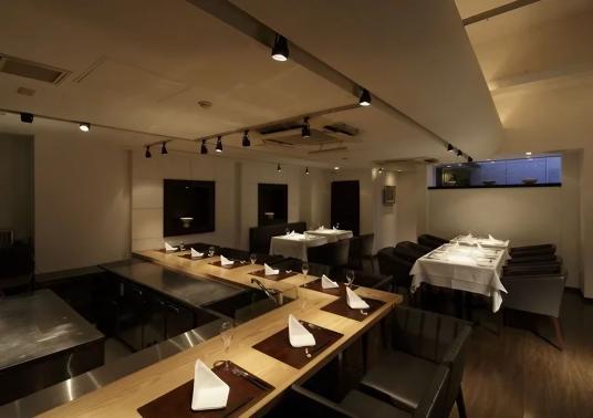 リストランテ ソットラルコ (Ristorante Sotto l'Arco) イタリアン・フレンチの内容・外観写真